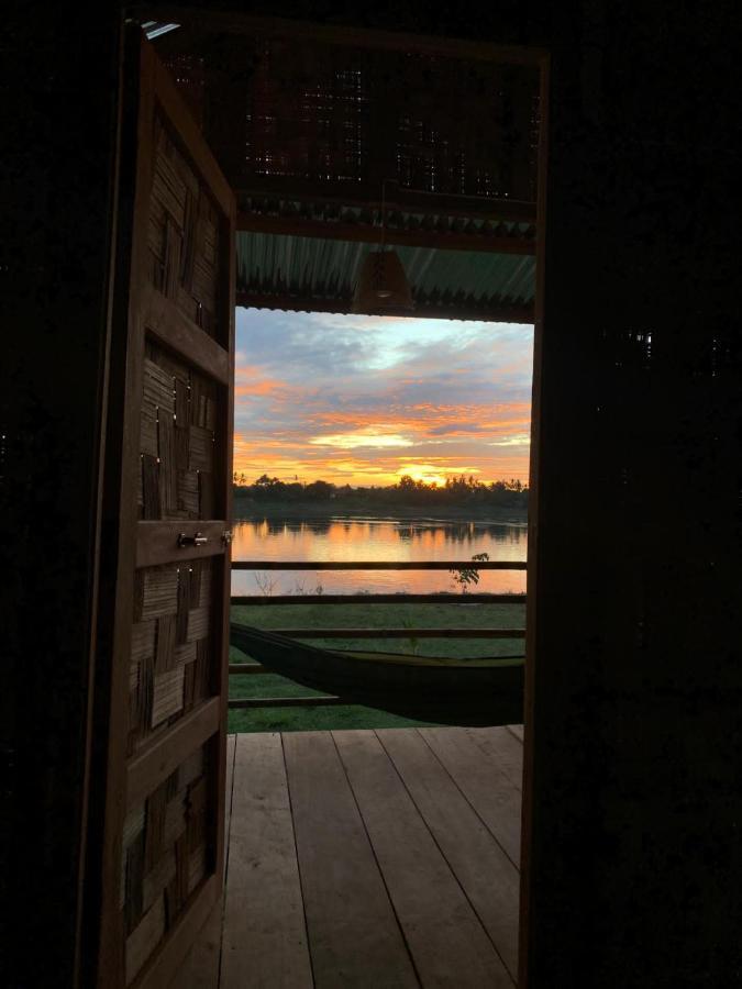 Vera Sunset Homestay Local Experience With Lao Family Muang Khong Exterior photo