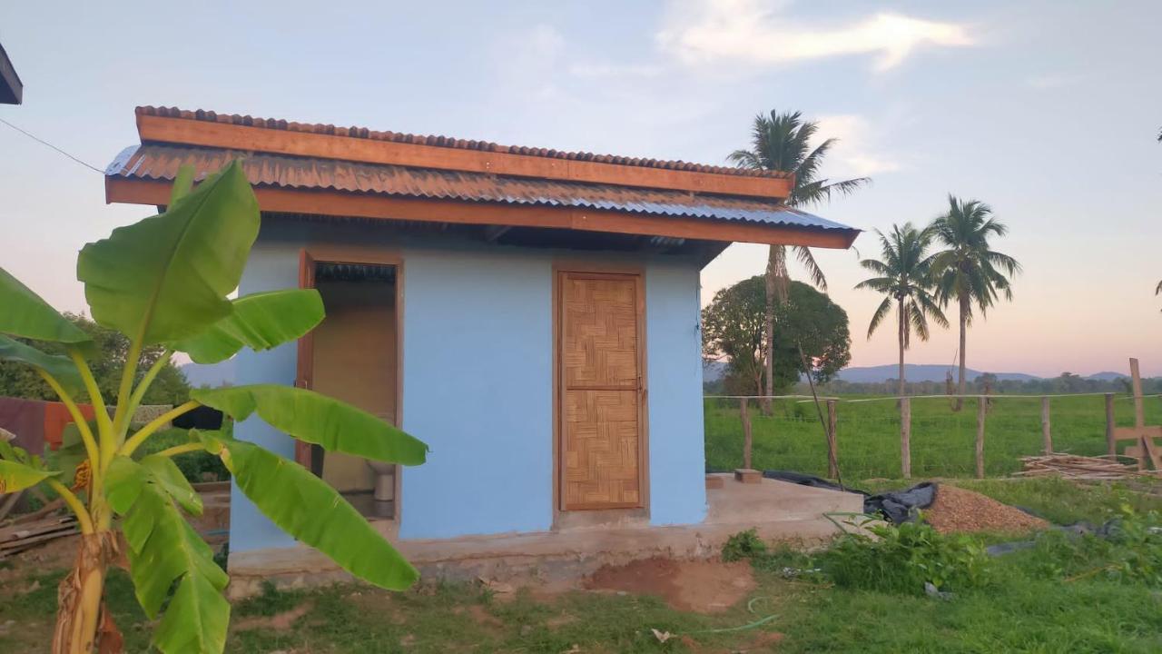 Vera Sunset Homestay Local Experience With Lao Family Muang Khong Exterior photo