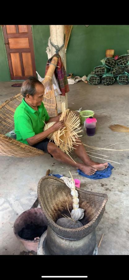 Vera Sunset Homestay Local Experience With Lao Family Muang Khong Exterior photo